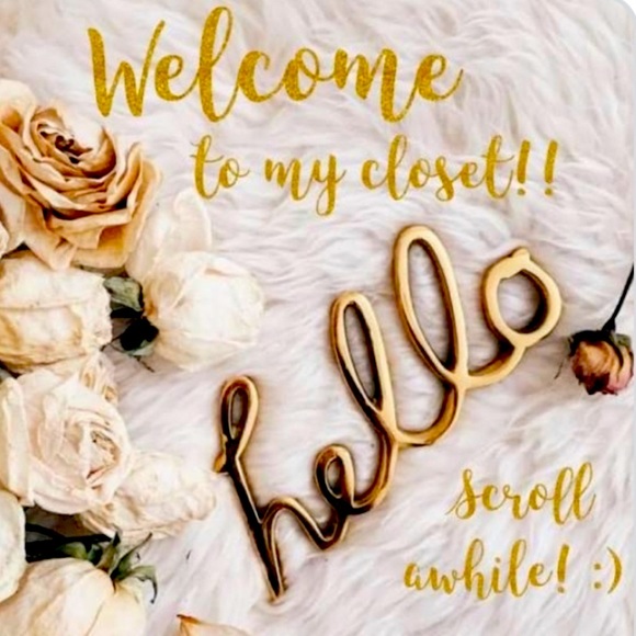 𝕎𝕖𝕝𝕔𝕠𝕞𝕖 𝕥𝕠 𝕞𝕪 𝕔𝕝𝕠𝕤𝕖𝕥!! - Picture 1 of 1